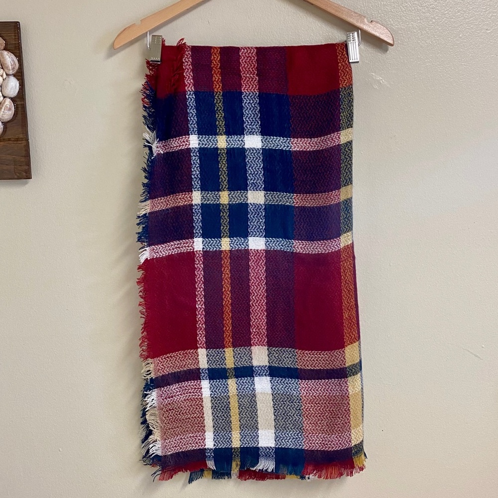 Frayed Hem Oversized Soft Plaid Blanket Scarf - Picture 2 of 7